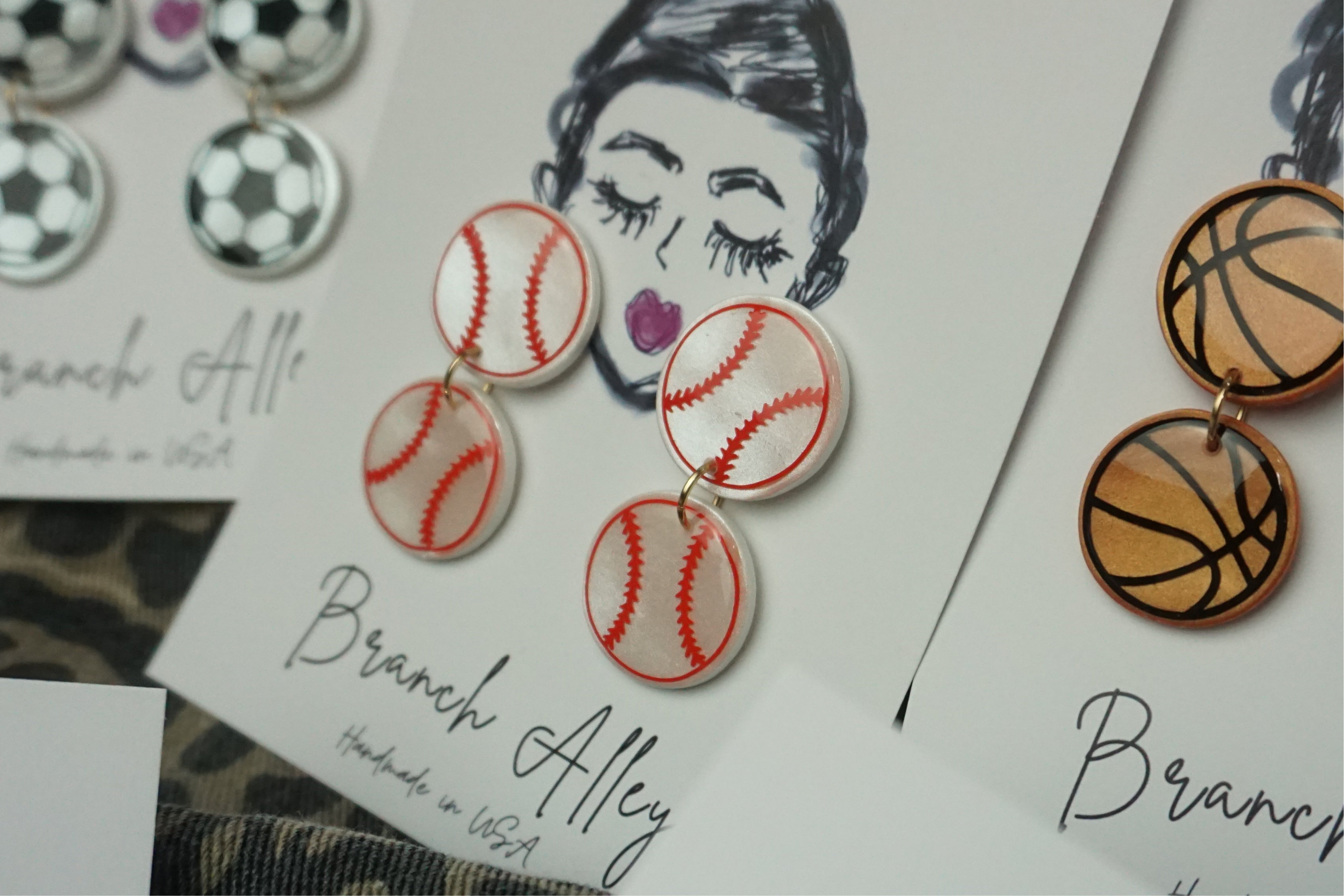Baseball dangle